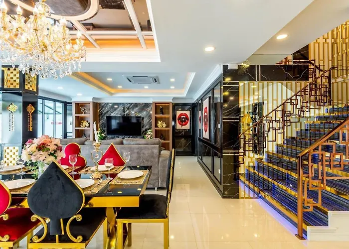 Exquisite Pool Villa K - Pattaya 6Bd Pool Villa