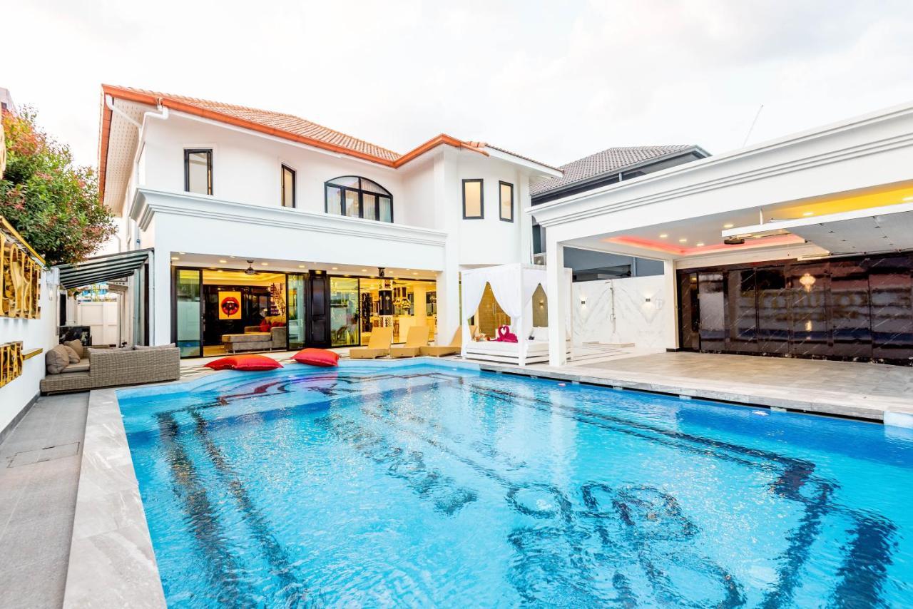 Exquisite Pool K - 6bd Pool Pattaya